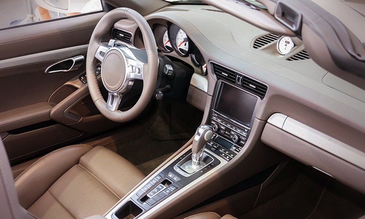 永樂門窗保護(hù)膠粘帶的創(chuàng)新設(shè)計(jì)